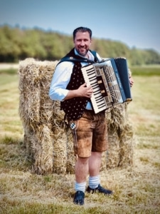Andy, Keyboard, Akkordeon, Gesang, Technik