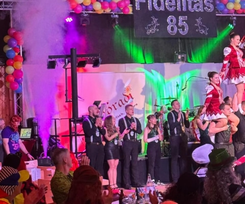 Sabbradi Partyband, Hochzeitsmusik Oberbayern, München, Ammersee für Event, Party und Hochzeit coole Faschingsparty